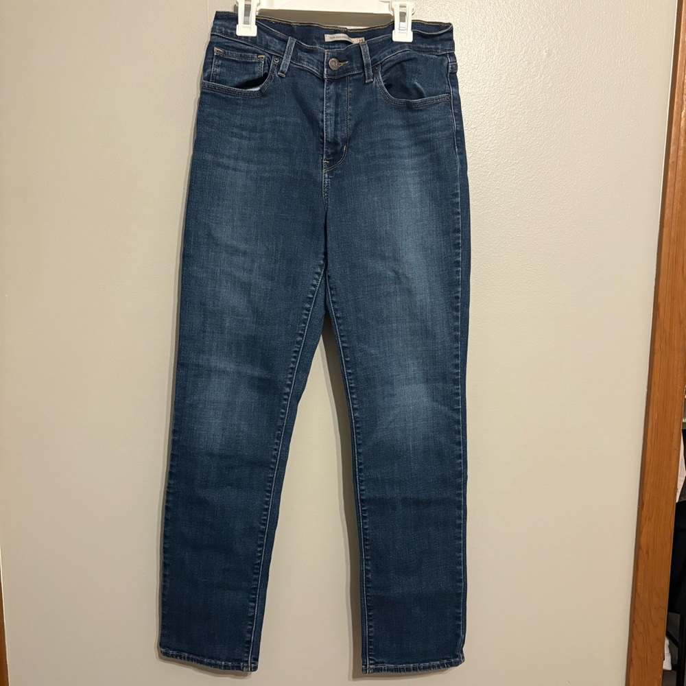 Levi’s high rise straight jeans
